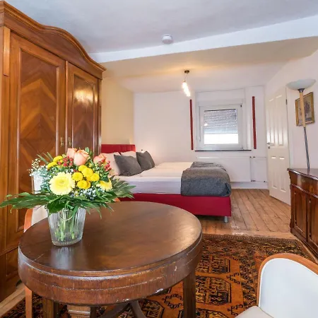 Holiday Eulenhaus By Interhome Ediger-Eller